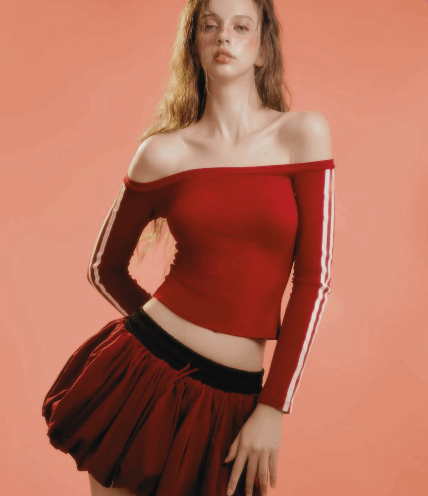 Red Off-Shoulder Set “Flare Femme” FF108