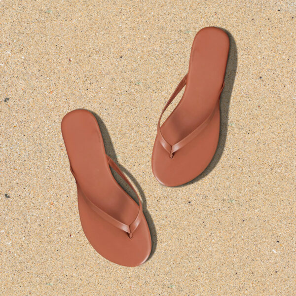 Women's Faux Leather Flip Flops - Classic Thong, Rubber Outsole